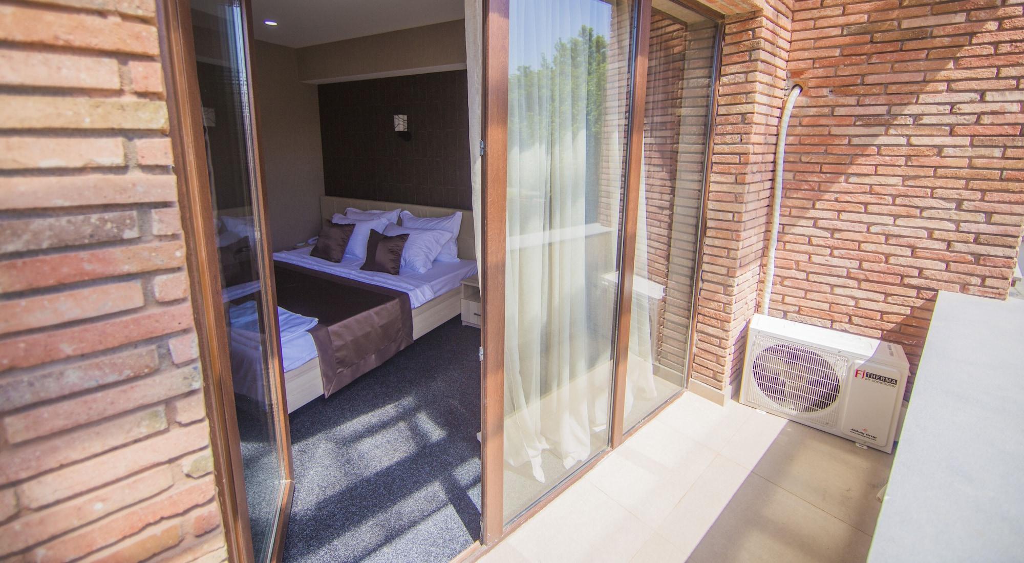 Hotel Voyager Τυφλίδα Εξωτερικό φωτογραφία