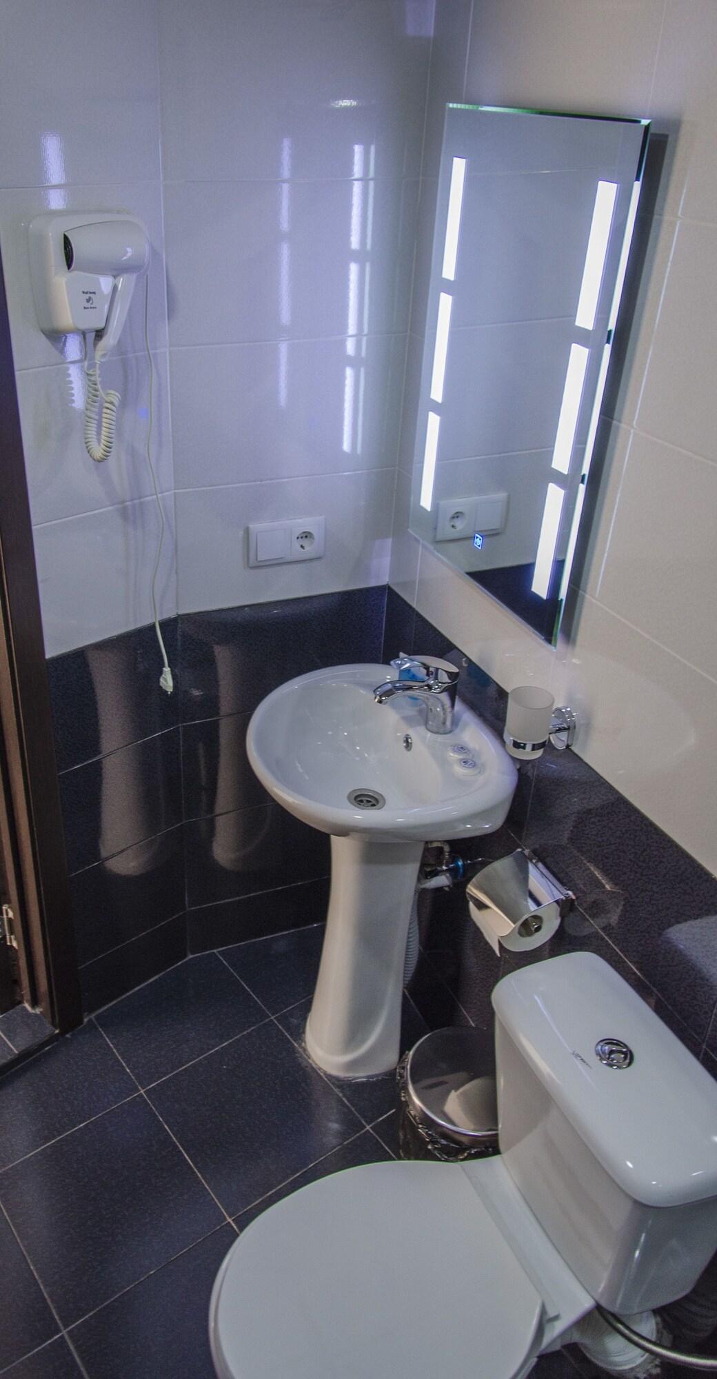 Hotel Voyager Τυφλίδα Εξωτερικό φωτογραφία