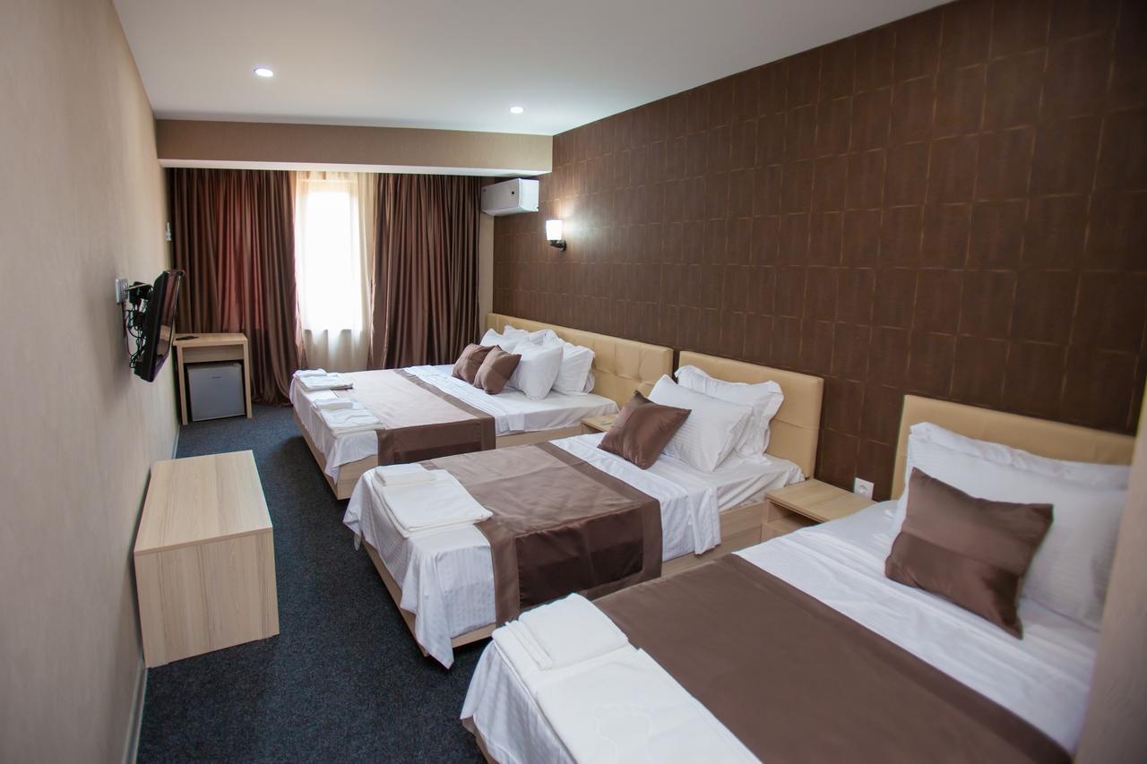 Hotel Voyager Τυφλίδα Εξωτερικό φωτογραφία